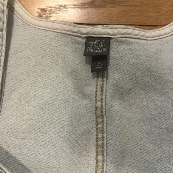 Wild Fable denim floral crop vest NWT - Picture 2 of 3